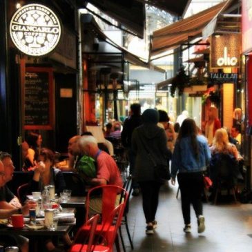 5 Insider Tips for Enjoying Fantastic Food in Melbourne Laneways www.compassandfork.com