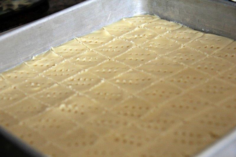 Before Baking - Easy Holiday Shortbread Sure to Please www.compassandfork.com