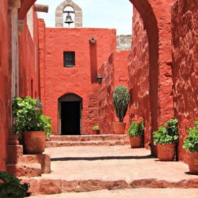 An Introduction to the Highlights of Amazing Arequipa Santa Catalina www.compassandfork.com