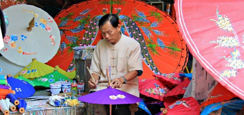 8 Reasons Why You Need to Visit Chiang Mai Bor Sang